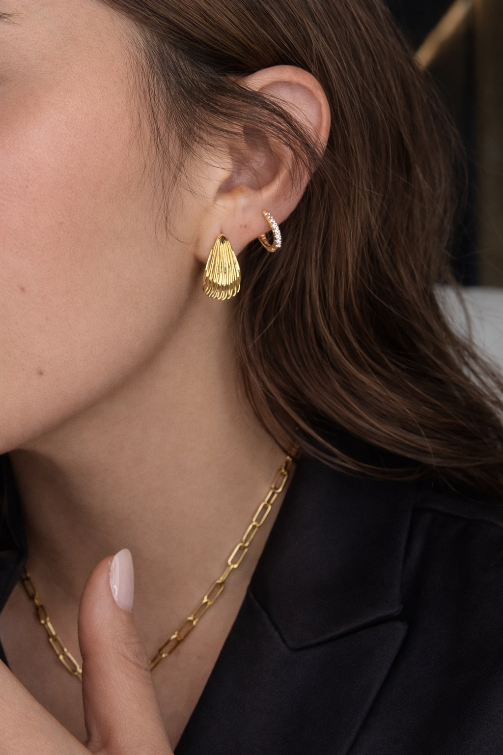 TEXTURED TEARA EARRINGS